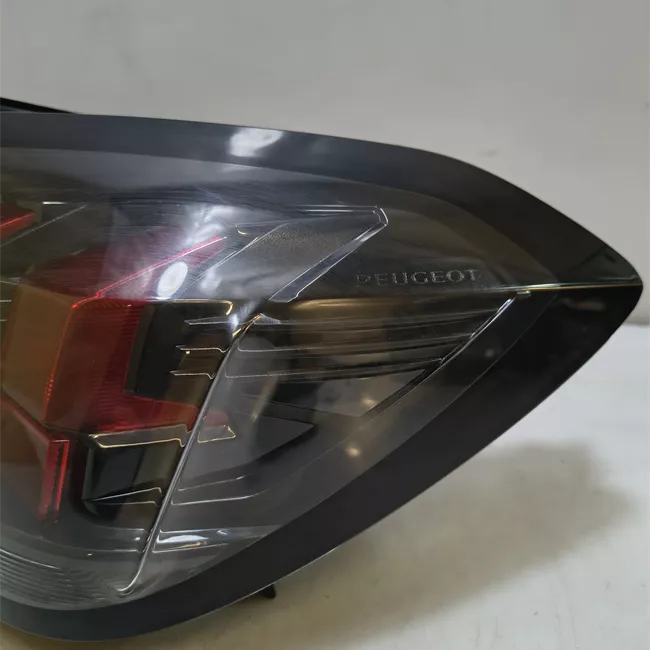 Fanale posteriore destro