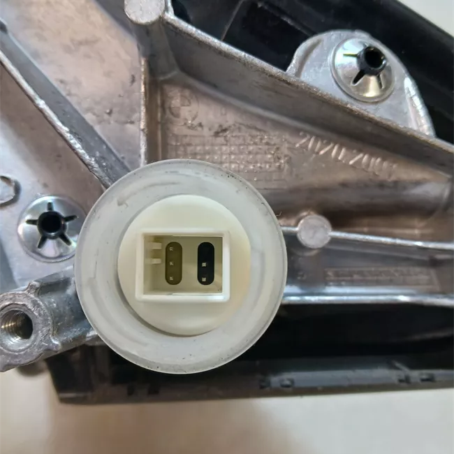 Retrovisore esterno regolazione elettrica sinistro