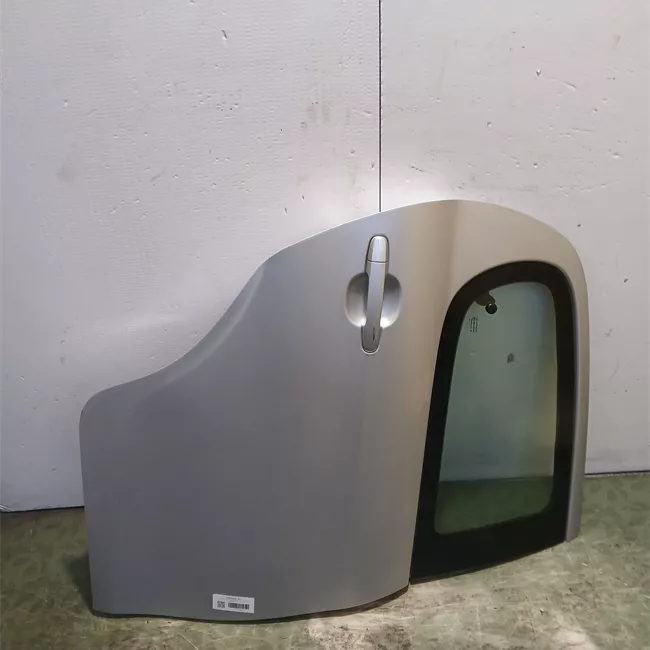 Porta posteriore destra