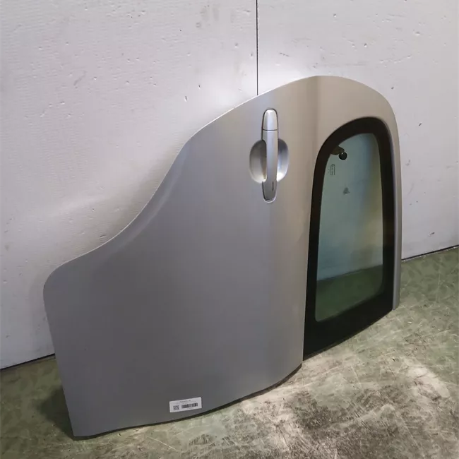 Porta posteriore destra