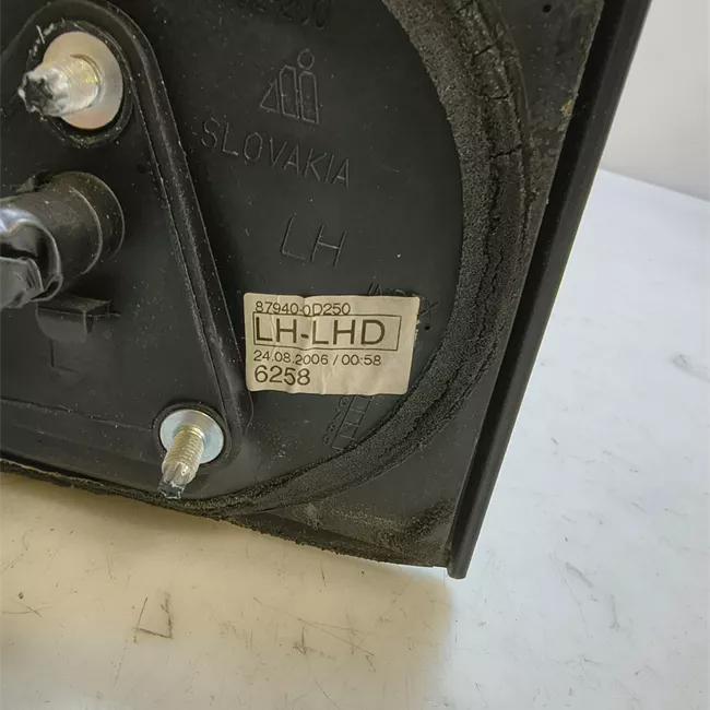 Retrovisore esterno regolazione elettrica sinistro con cristallo