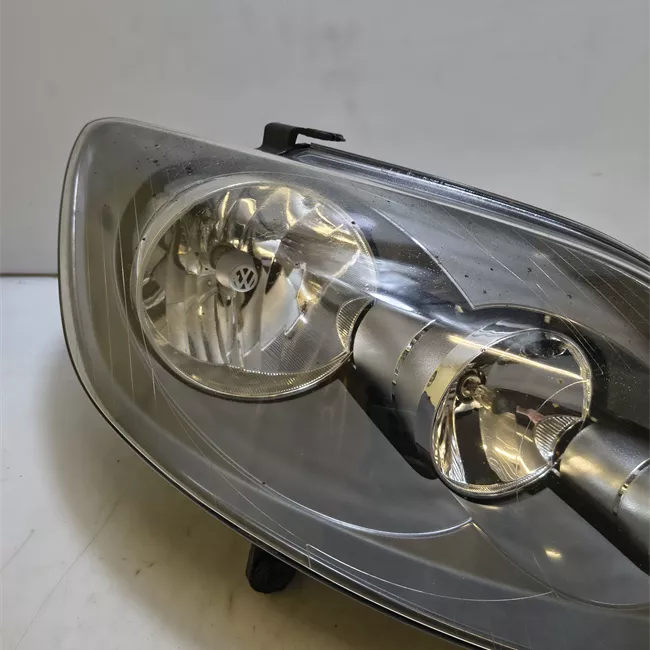 Proiettore destro HELLA