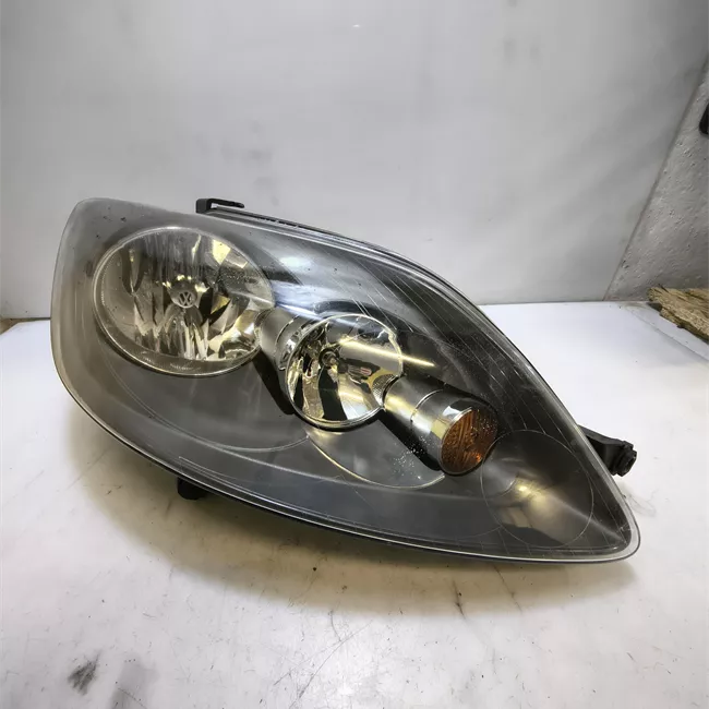 Proiettore destro HELLA