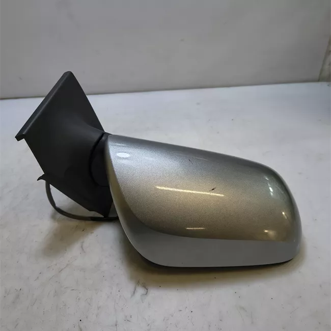 Retrovisore esterno destro con cristallo