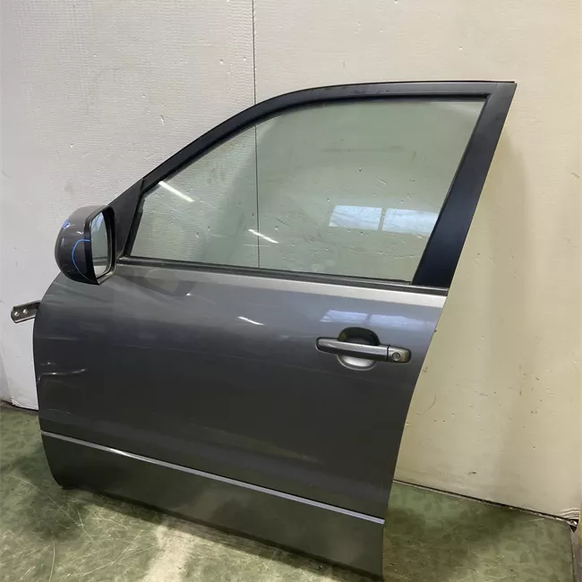 Porta anteriore sinistra