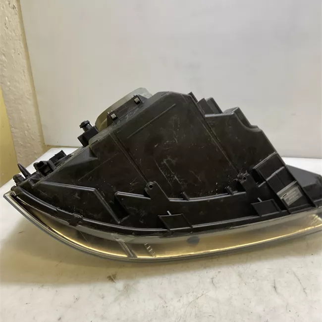 Fanale posteriore sinistro