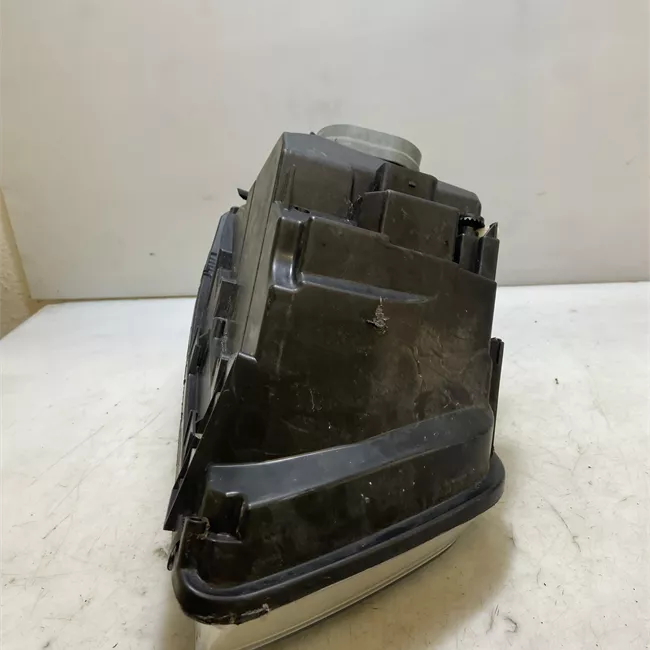 Fanale posteriore sinistro