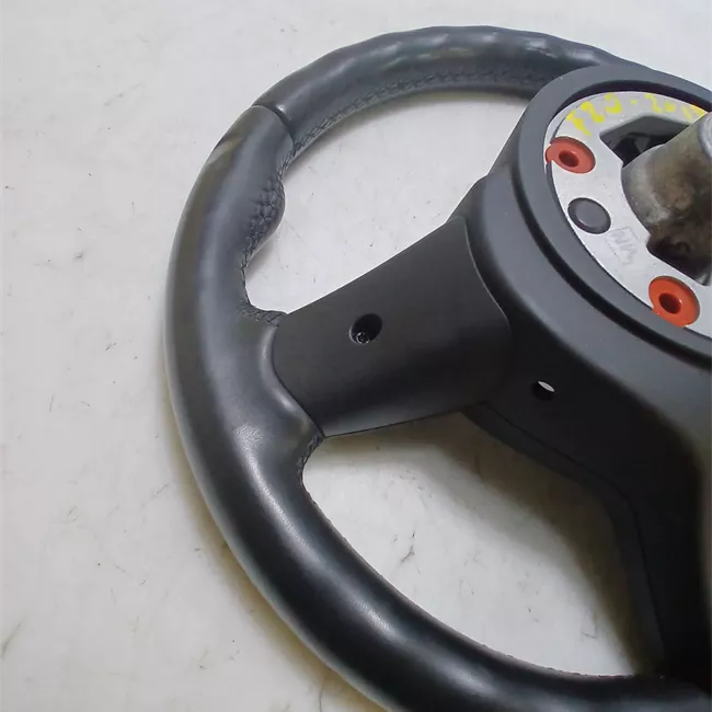 Volante M sport cuoio