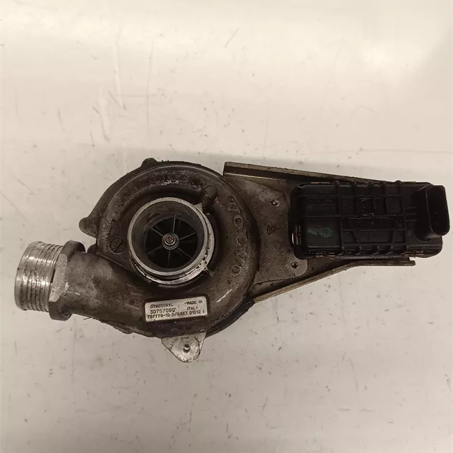 Turbocompressore con collettore scarico