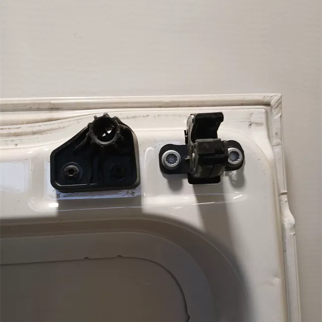 Porta carico posteriore a battente destra Lamierata