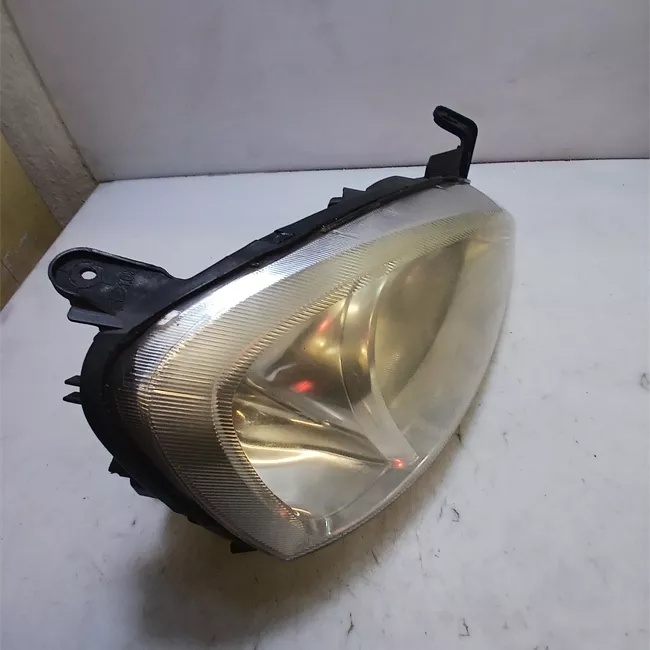 Proiettore destro Valeo