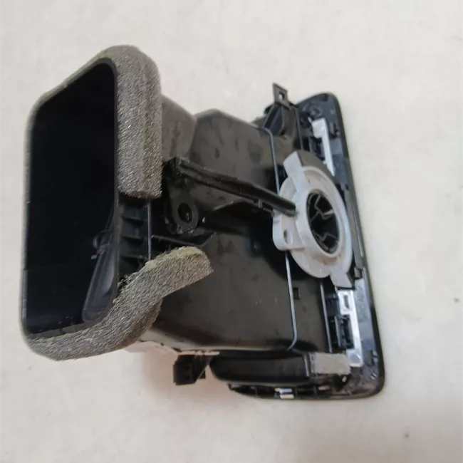 Bocchetta aria laterale cruscotto destra nero/alluminio standard