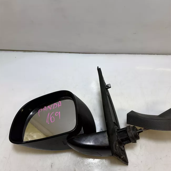 Retrovisore esterno sinistro