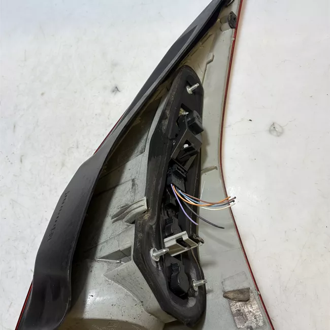 Fanale posteriore sinistro EBASEM-EPACKM