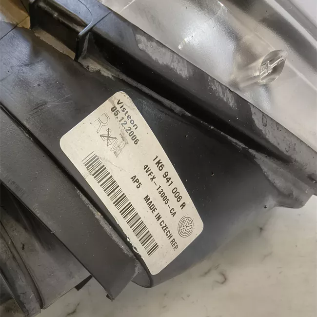 Proiettore destro AL cromato