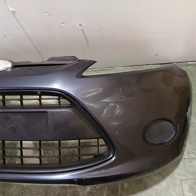 Paraurti anteriore Primer