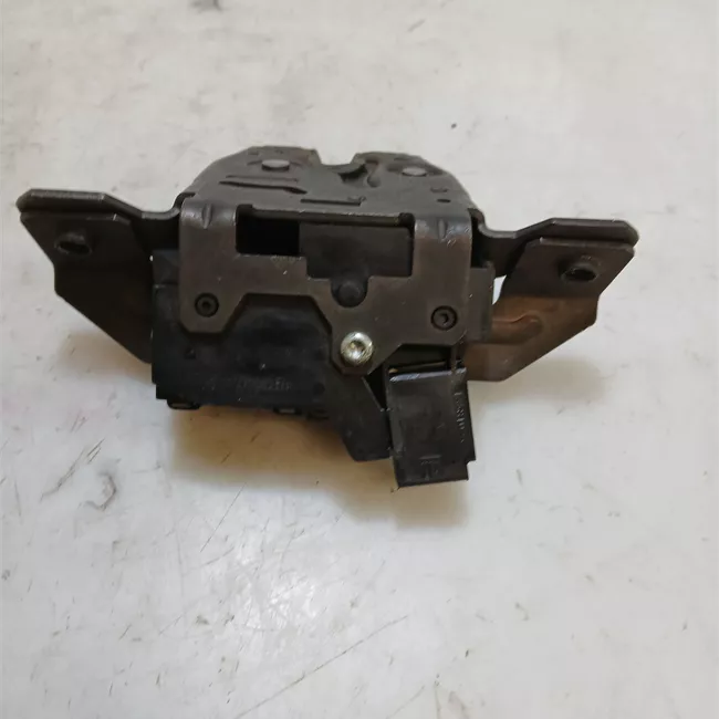 Serratura portello posteriore