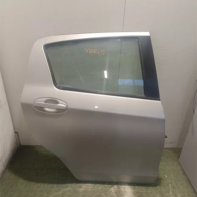 Porta posteriore destra