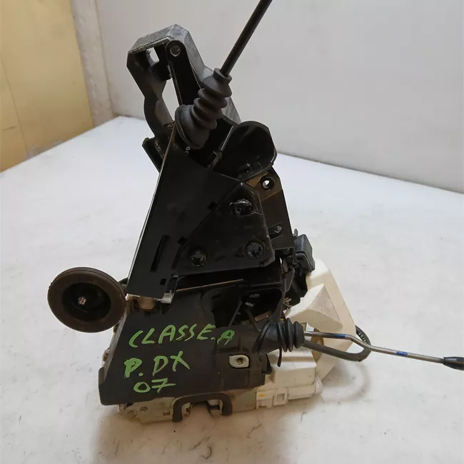 Serratura porta posteriore destra