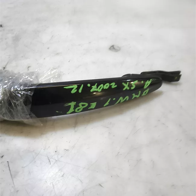 Maniglia porta anteriore sinistra 01/08<