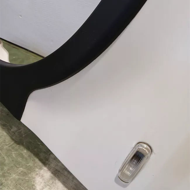 Parafango anteriore sinistro