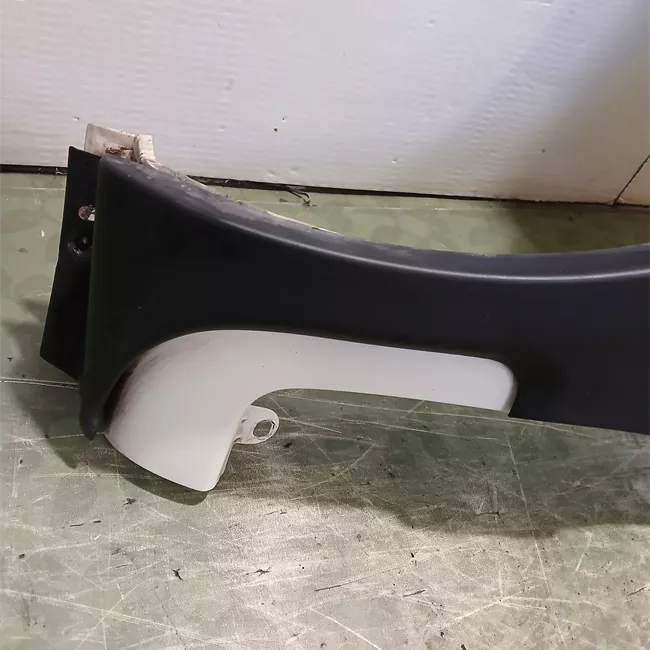 Parafango anteriore sinistro