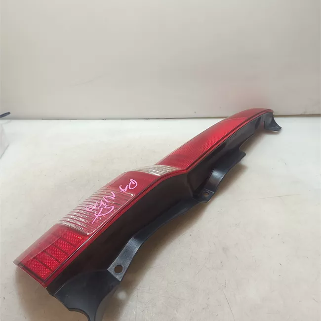 Fanale posteriore sinistro 11/04<