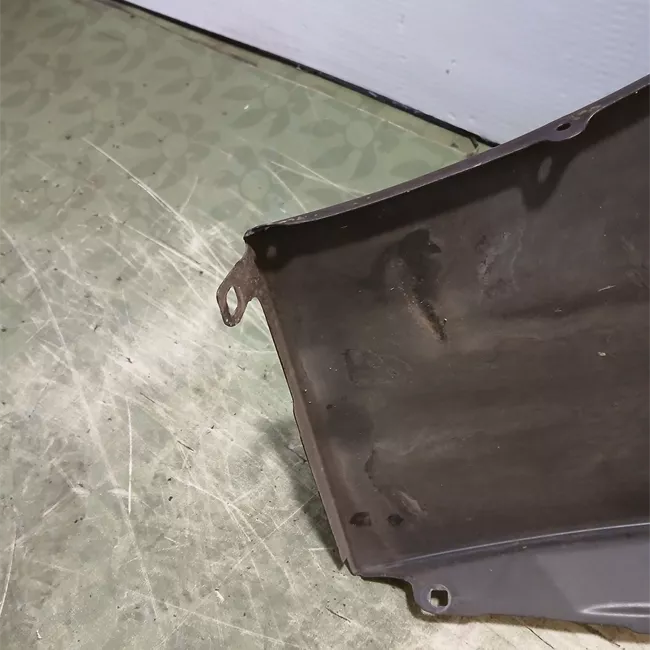 Parafango anteriore destro