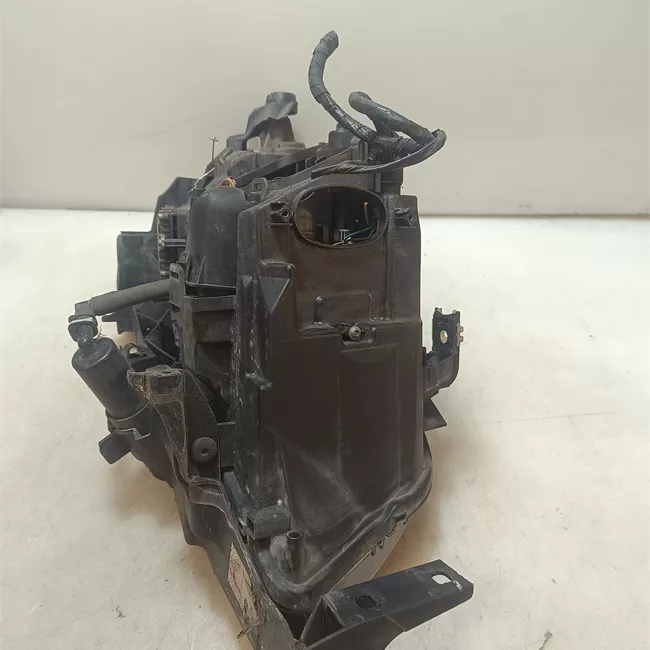 Proiettore sinistro Bi-xeno