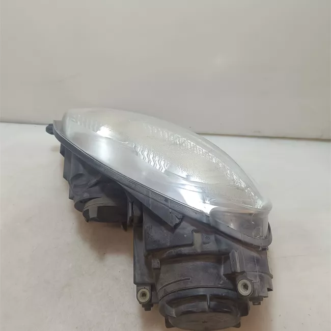 Proiettore destro AL cromato