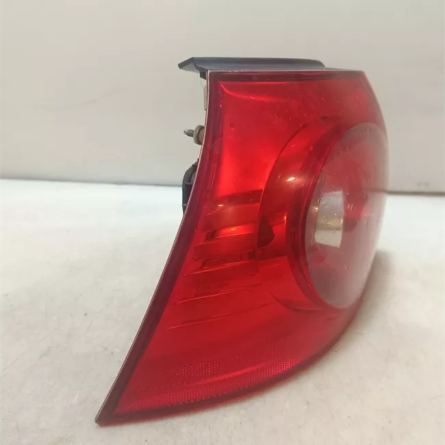 Fanale posteriore parte esterno sinistro VALEO