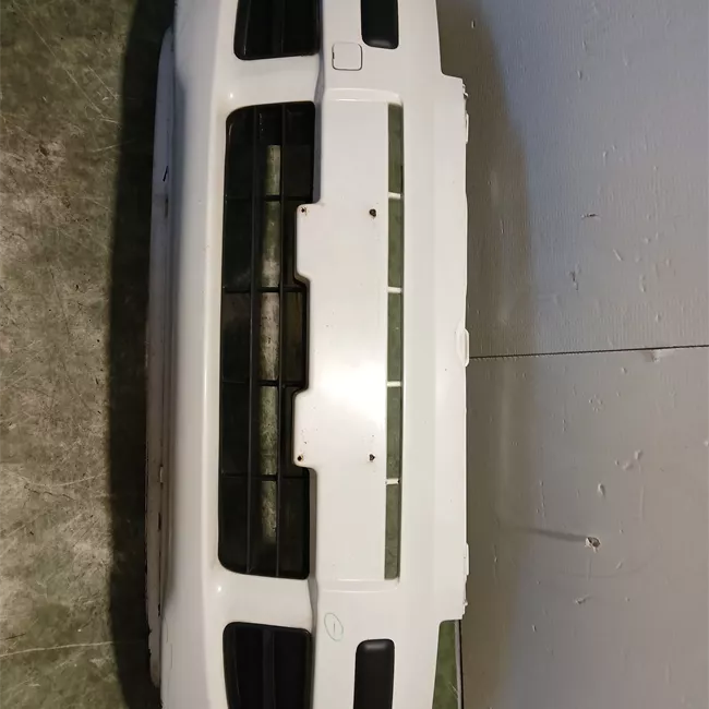 Paraurti anteriore primer