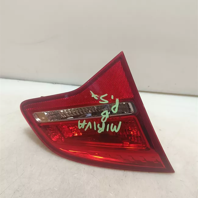 Fanale posteriore parte interno sinistro