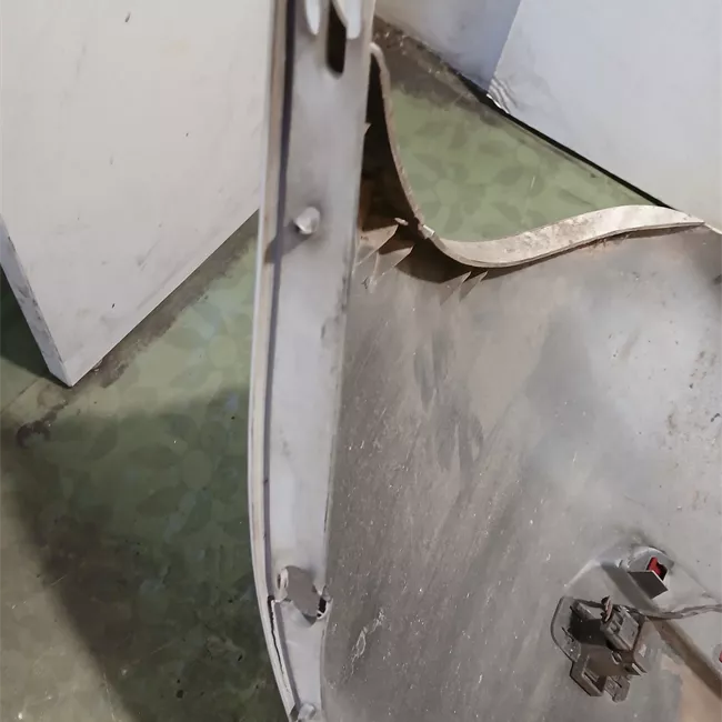 Paraurti posteriore sensori parcheggio