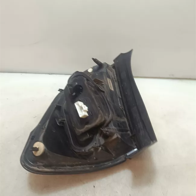 Fanale posteriore sinistro