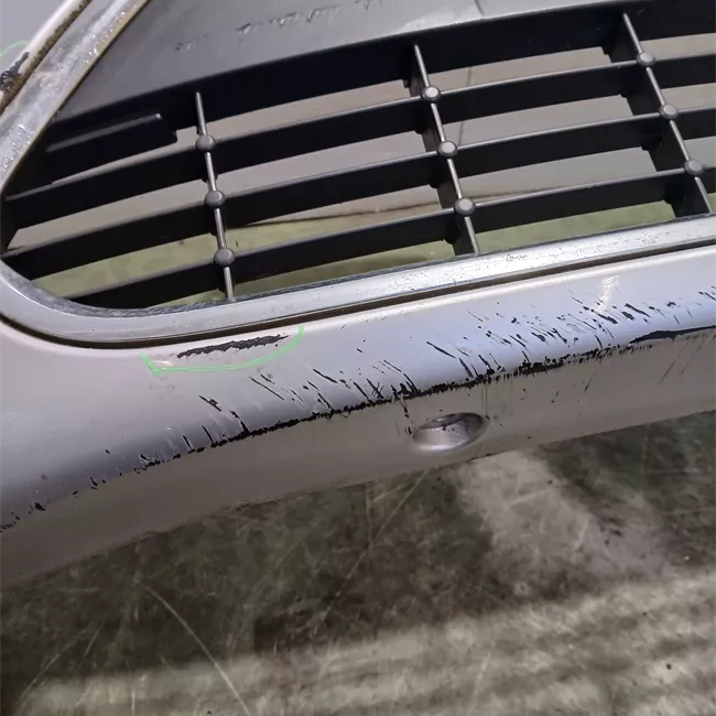 Paraurti anteriore primer