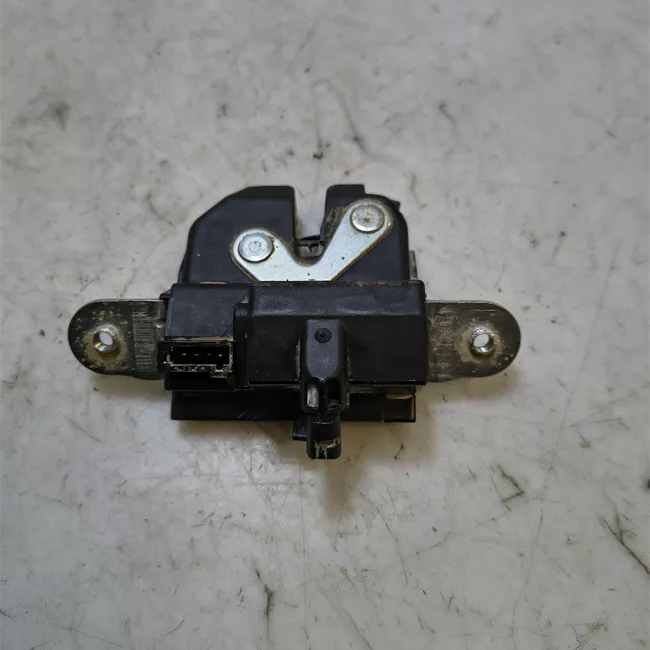 Serratura portello posteriore