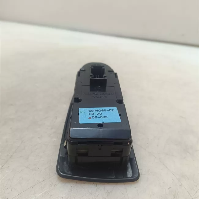 Blocco comandi alzacristalli e retrovisori esterno sinistro Nero