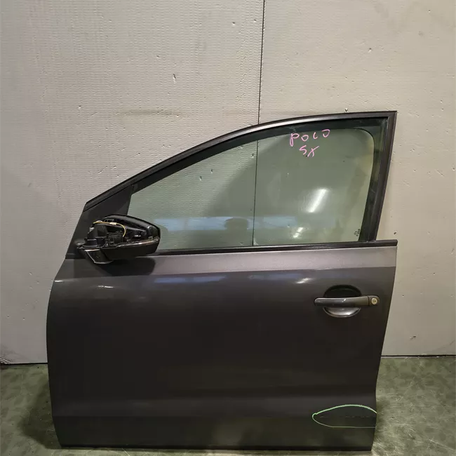 Porta anteriore sinistra