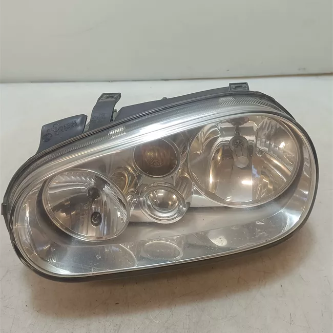 Proiettore sinistro Hella