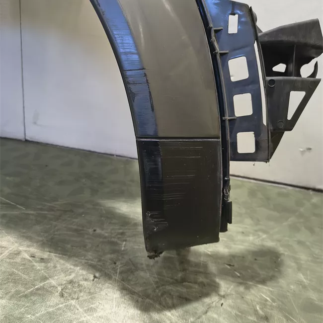 Parafango anteriore destro primer