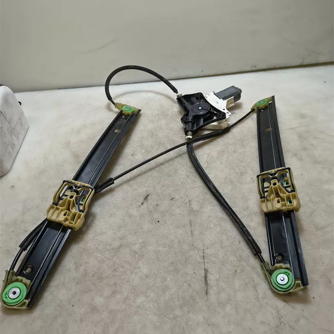 Alzacristallo elettrico porta anteriore sinistro