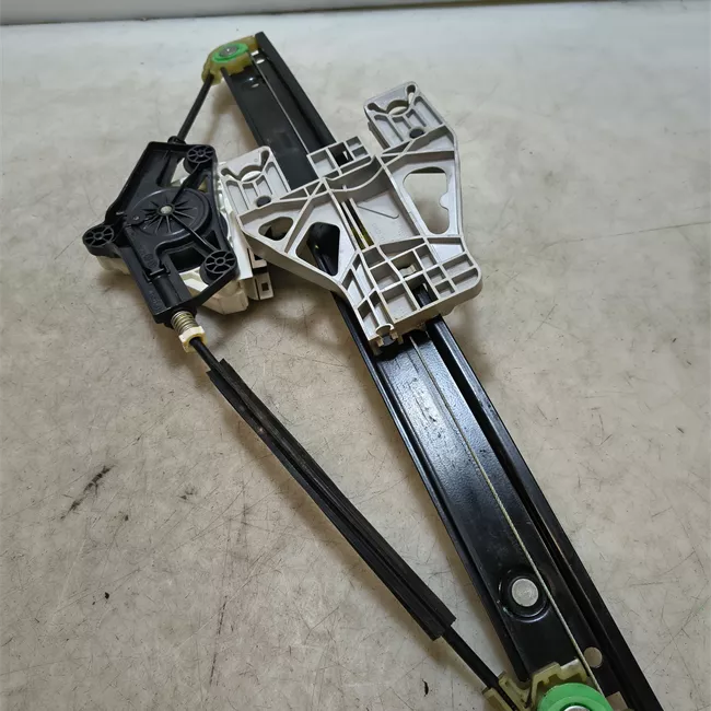 Alzacristallo elettrico porta posteriore sinistro