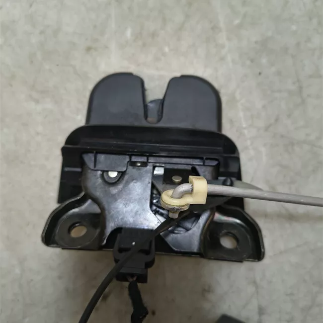 Serratura portello posteriore