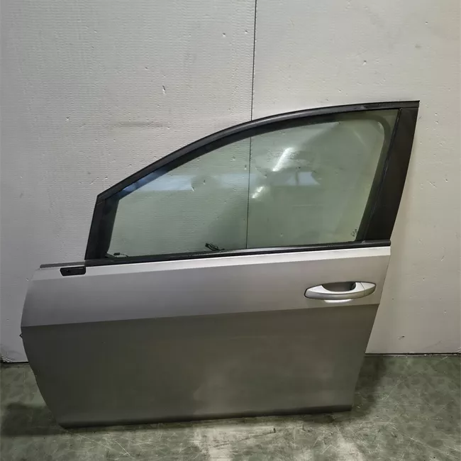 Porta anteriore sinistra