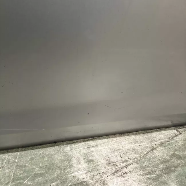 Porta anteriore sinistra