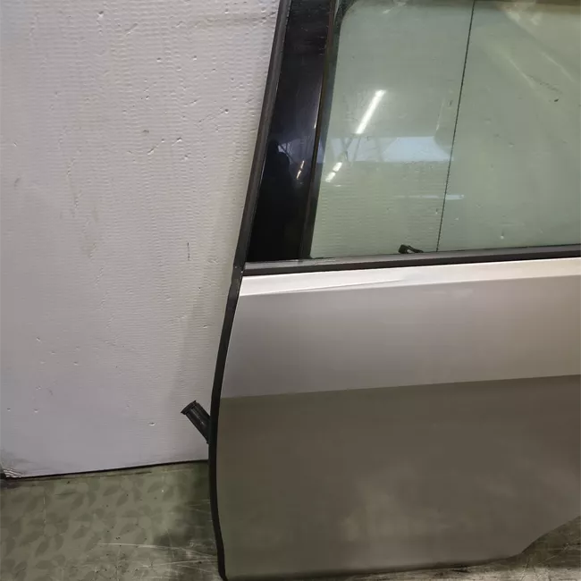 Porta posteriore sinistra