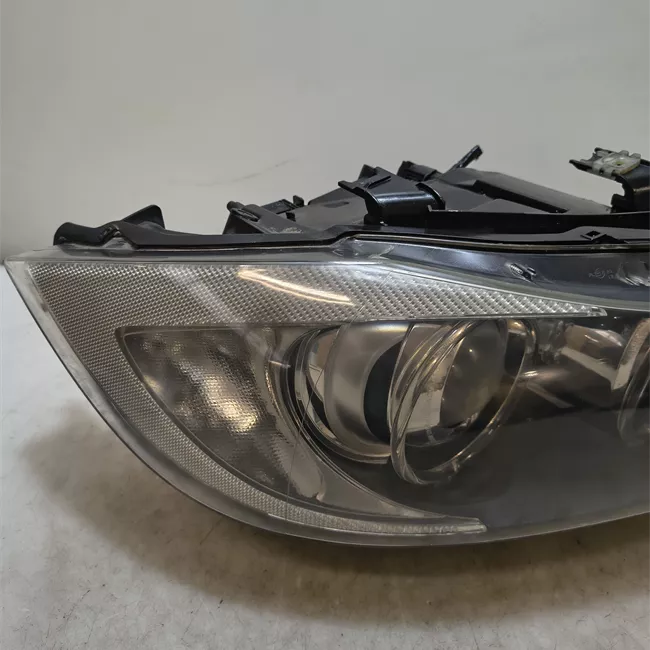 Proiettore destro zkw luce xenon