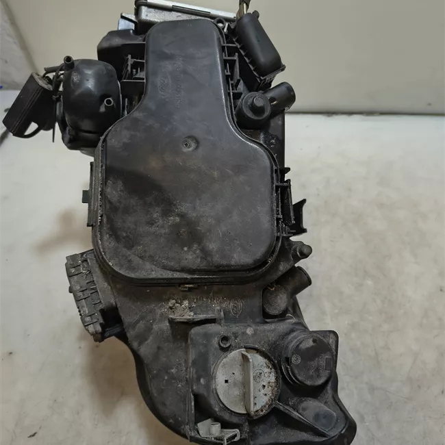 Proiettore destro zkw luce xenon