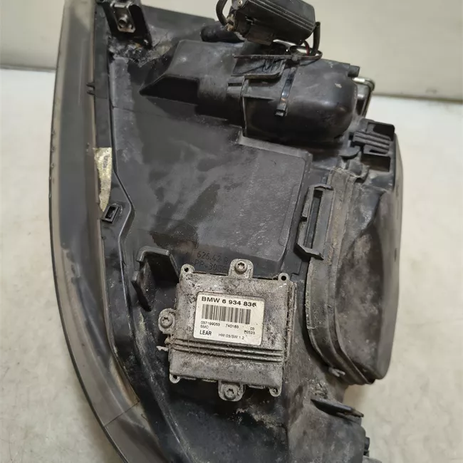 Proiettore destro zkw luce xenon